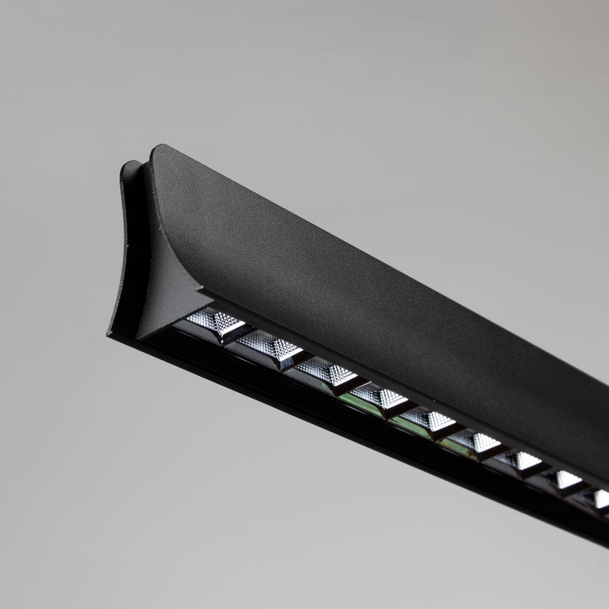 RENZ LINEAR PENDANT