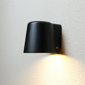 SILFA IP54 OUTDOOR WALL LIGHT