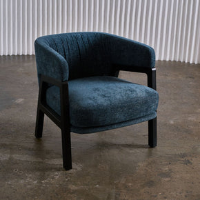 CORTES ARM CHAIR