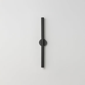 NAVANI OUTDOOR WALL LIGHT