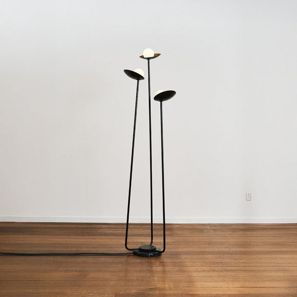 OLO FLOOR LAMP