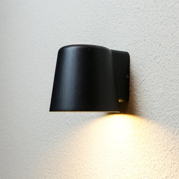 SILFA IP54 OUTDOOR WALL LIGHT